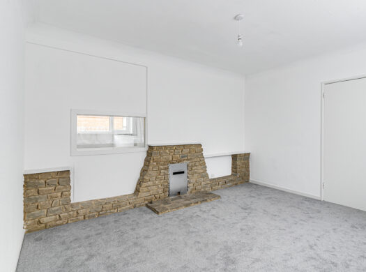 Affordable 2-Bed Freehold House in Abbey Wood